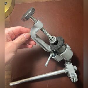 Adjustable Typodont Mount